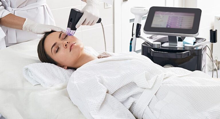 Cold atmospheric plasma therapy